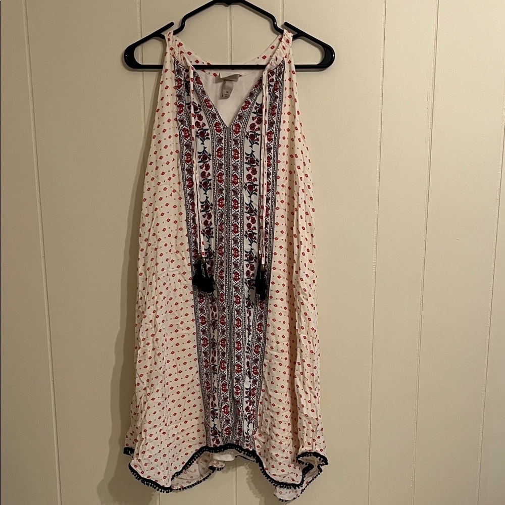 NWOT Floral Sleeveless Dress with Tassels Size M